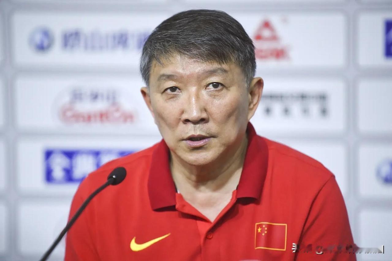 2场热身赛：宫鲁鸣对队员“摸底”如下韩旭：值得信赖，中流砥柱杨舒予：进步