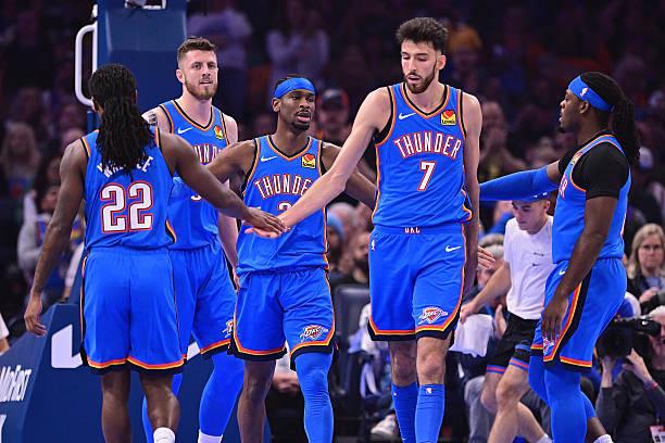 3月10日，雷霆在主场以129-126险胜掘金。比赛最后14秒，双方上演神