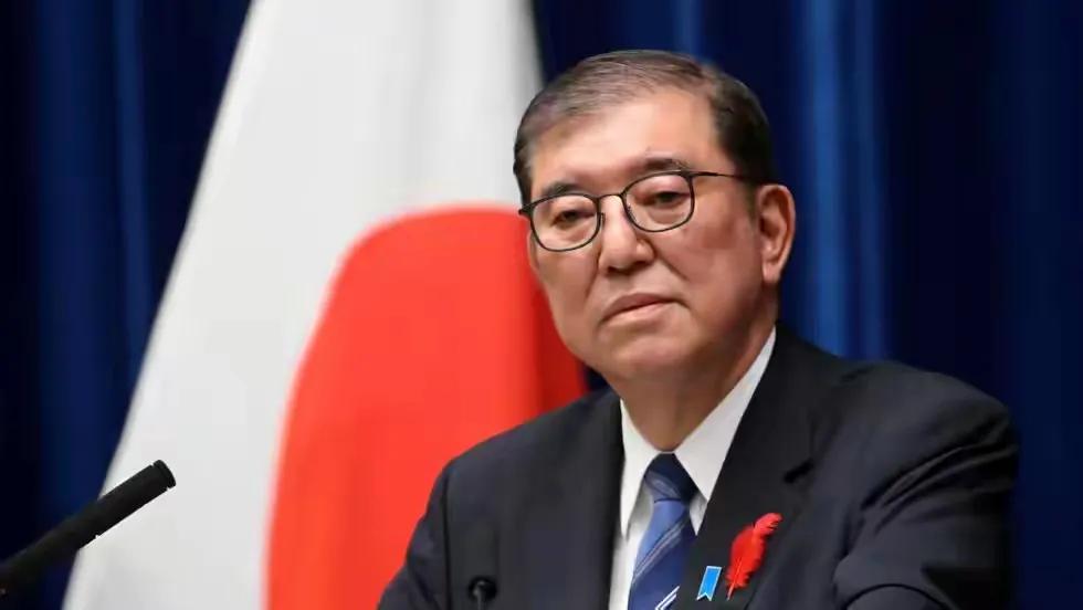 与其总让别人反思，不如反思一下自己！ 我们总是想当然的让日本反省那段侵略历史