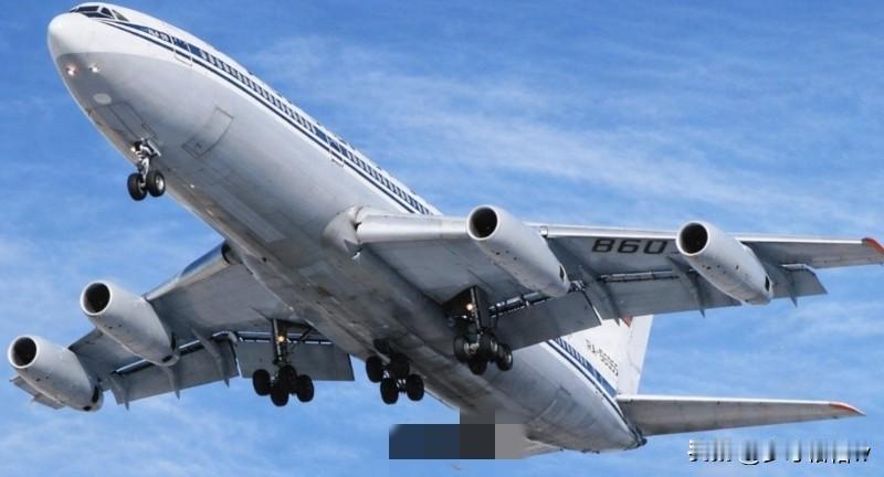 在上世纪七十年代之前，苏联民航使用的喷气式客机依然还是图104、图134、图-1