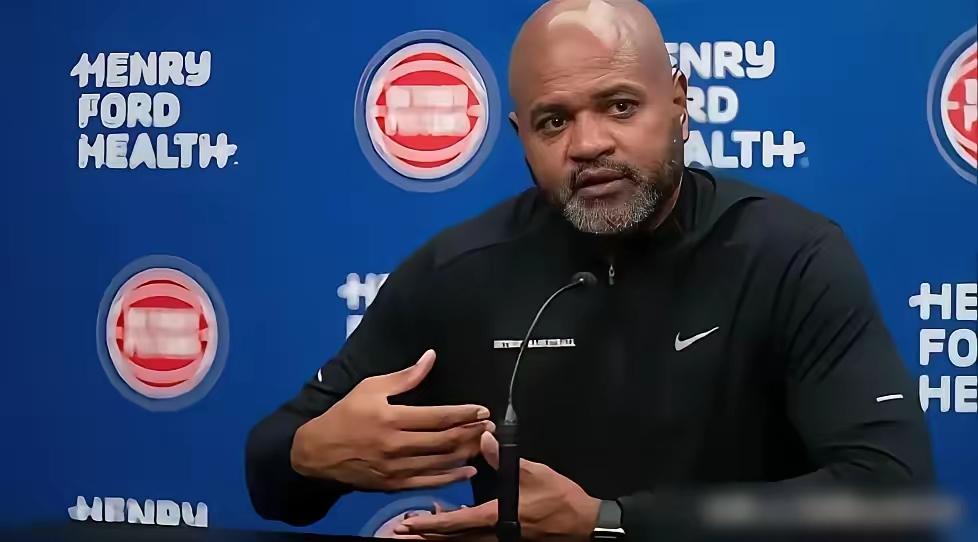 比克斯塔夫终于开窍了活塞11连胜，高居东部第一，联盟第二，主教练比克斯塔夫当