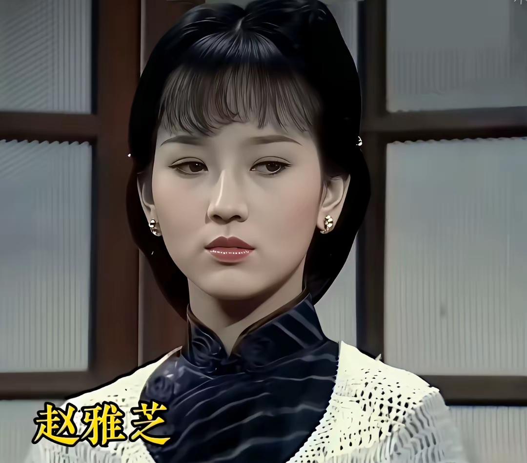 赵雅芝版冯程程温婉经典自带风华，孙俪气质清冷端庄大气，两种韵味各有千秋太惊艳。孙