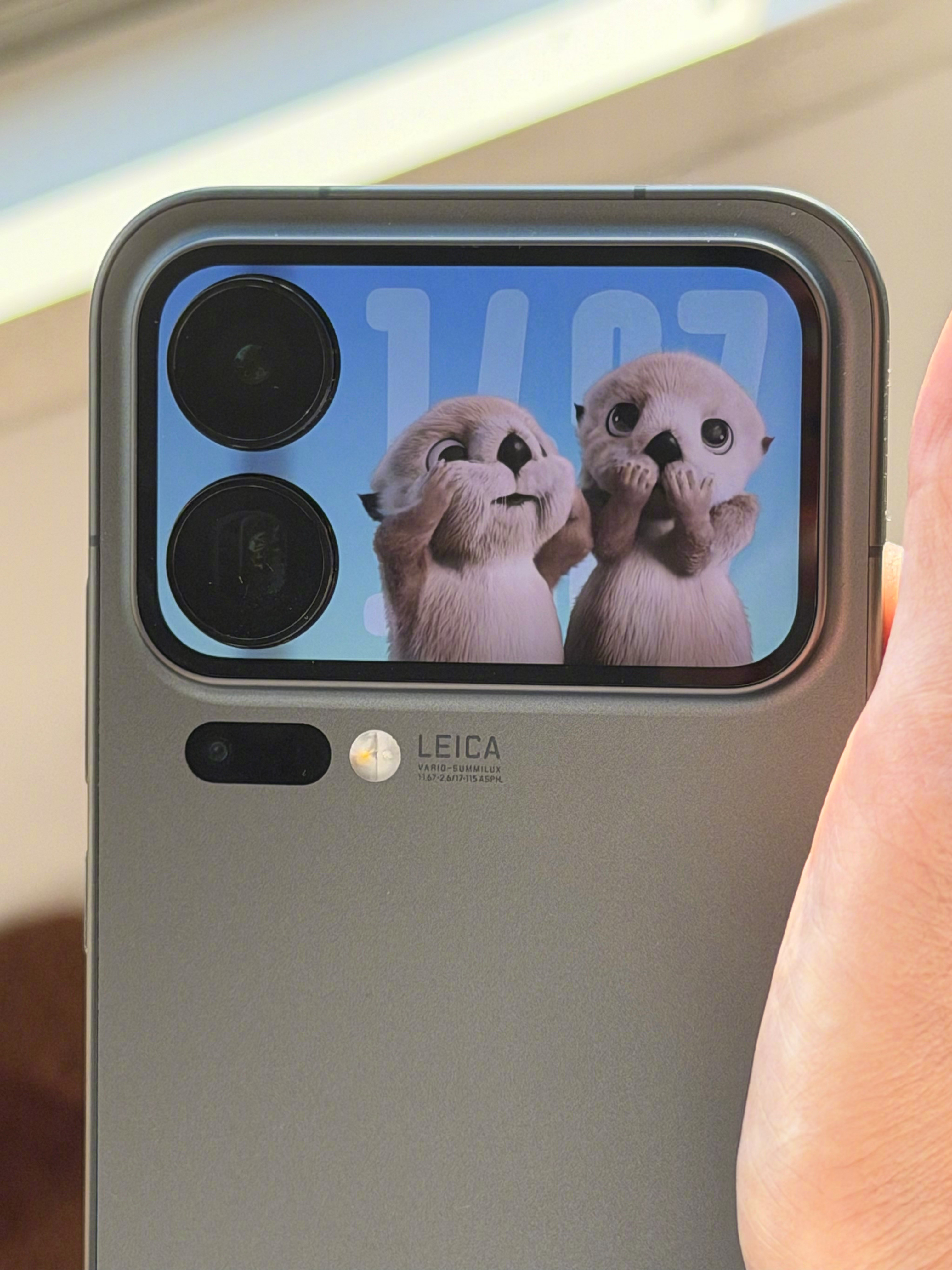 最近在双持小米17ProMax和iPhone，有个很有趣的发现👀我发