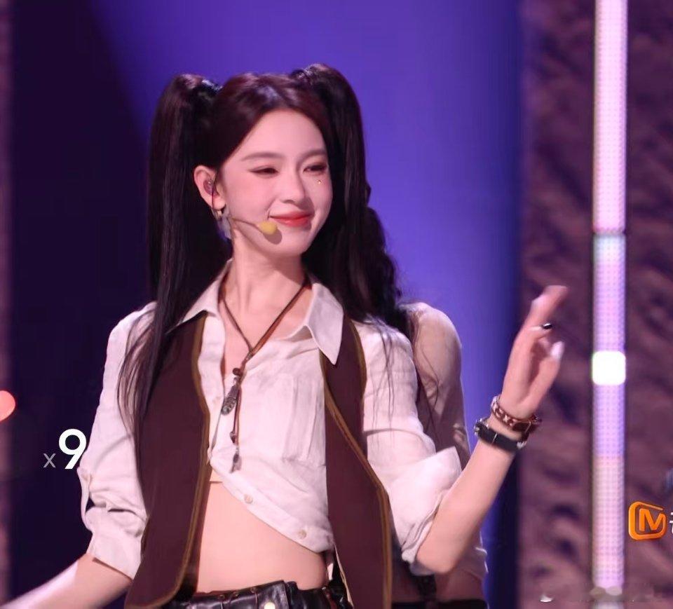 陈瑶这造型好甜！