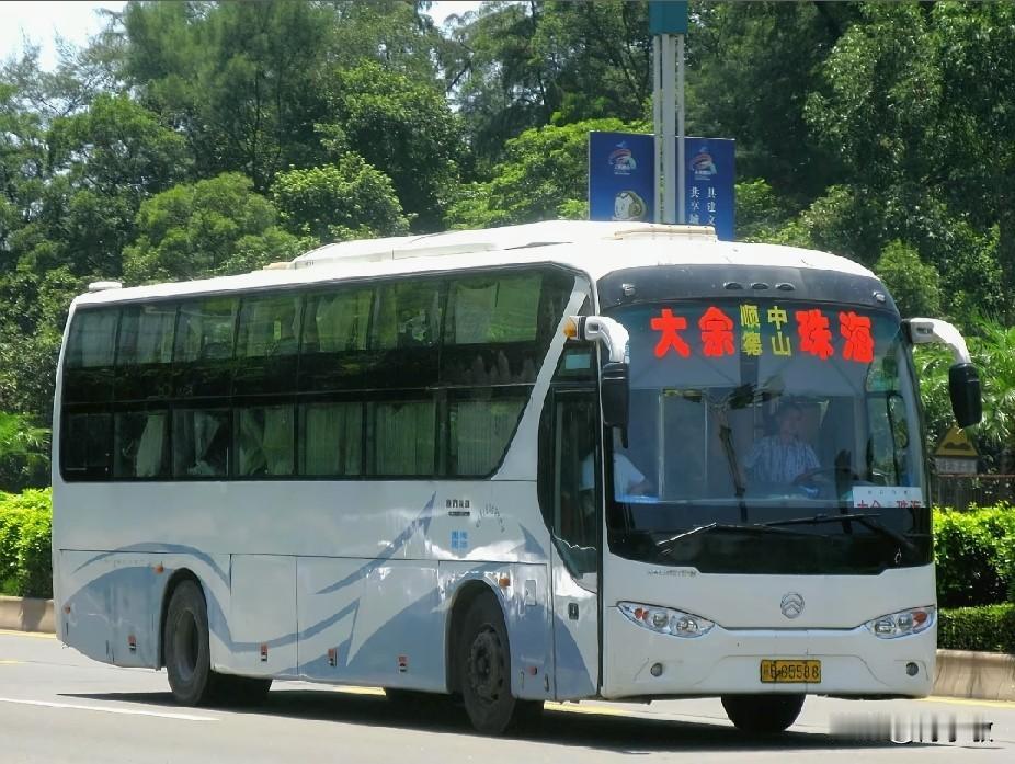 江西赣州大余县曾经的省际长途线路，还有多少在跑？大余—深圳大余—珠海省际