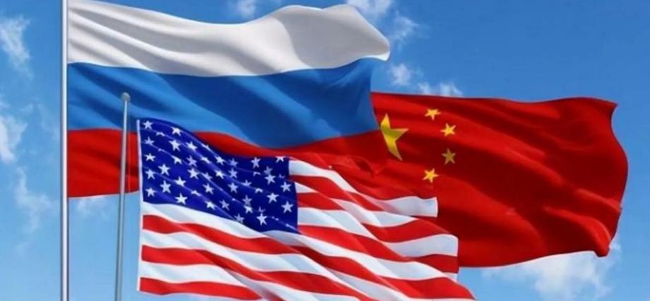 别管普京是不是朋友，但失去俄罗斯的中国，撑不过美国下一轮绞杀。全球200多个国家