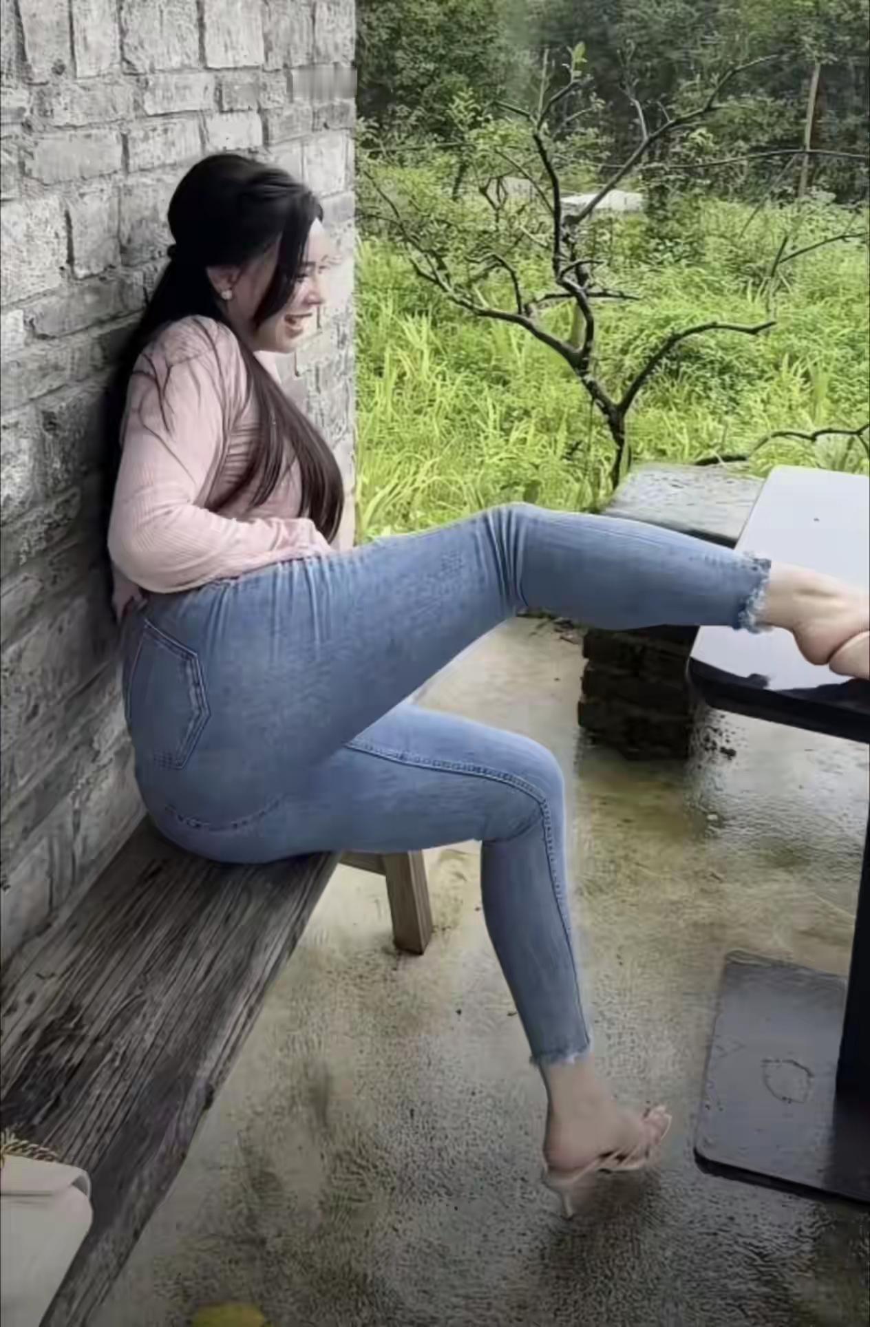 这身材猜不出体重呢😉