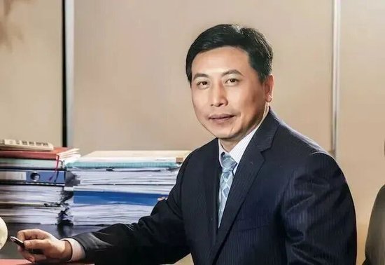 宇宙第一大信用卡中心换帅, 13万亿招商银行或酝酿新变局