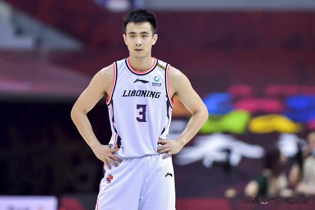 赛季新低！赵继伟缺阵辽宁男篮进攻崩盘北京时间1月25日晚，辽宁男篮在CBA常