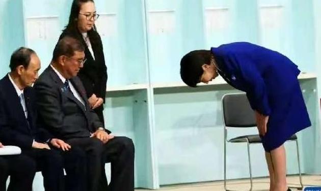 日本曾叫嚣称：当初签署日本投降书的是“中华民国”，而不是现如今的中国！按