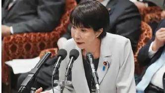 这回高市早苗要气炸了。高市早苗前几天刚在印度跟莫迪认下“兄妹”名分，带着一肚