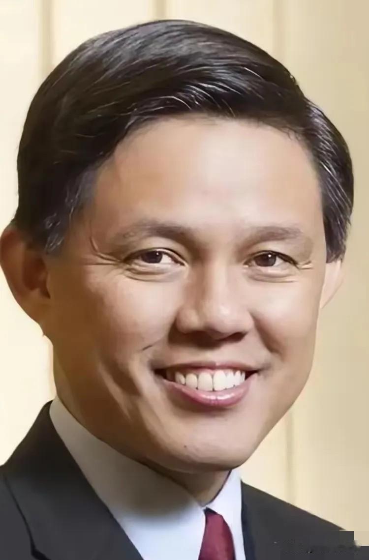 新加坡防长陈振声，5月31号对着镜头说了一段话，滴水不漏。他说：“我个人非常