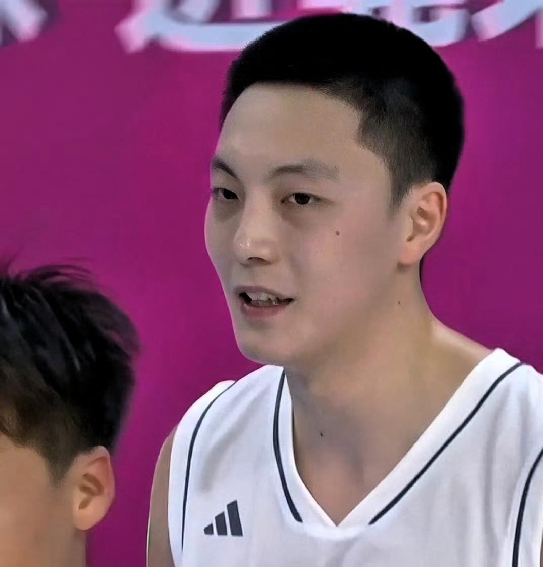 恕我直言！广东队胜不足喜，全运会半决赛，辽宁队是以一省之力对抗广东准国家队，恰逢