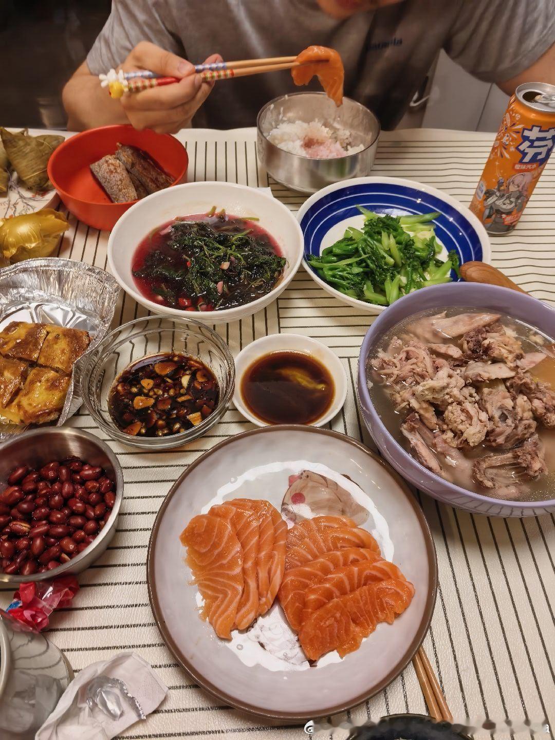 吃饭晚餐