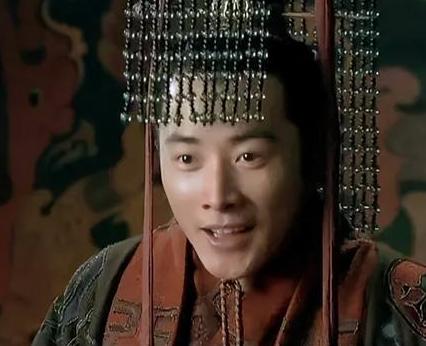 公元220年，中国改朝换代的历史上，发生了一件让后人反复咀嚼的怪事。汉朝
