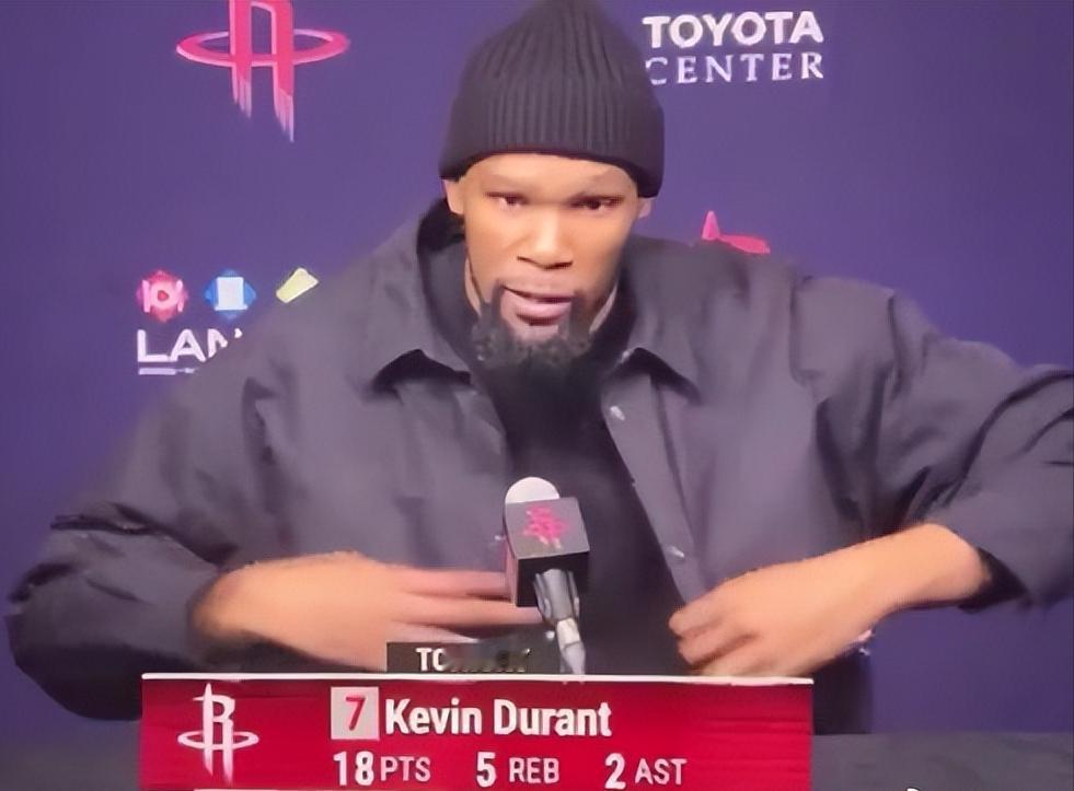 杜兰特主动揽责：“这场失利的责任全在我。”“我是球队的进攻核心。湖人倾尽