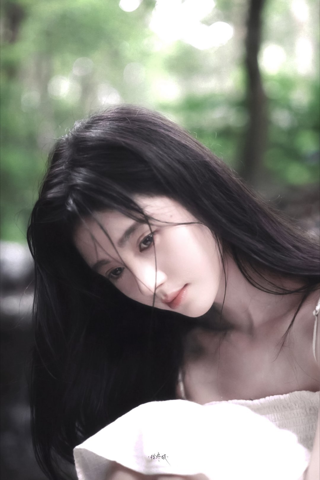 🍊鞠婧祎上官芷🍊鞠婧祎露芜衣你是否願意披上天使羽翼拯救我於地獄。