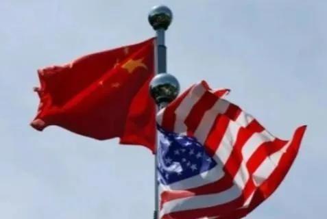 一旦中国今天清空7307亿美元美债，明天，我们自己的出口企业，就将接不到一张新订