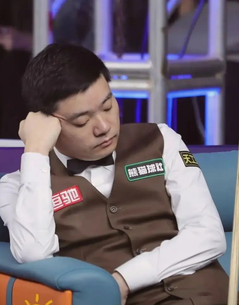 “睡不醒”的丁俊晖，职业生涯或将迎来最黯淡无光的日子！1、作为“80五虎”中