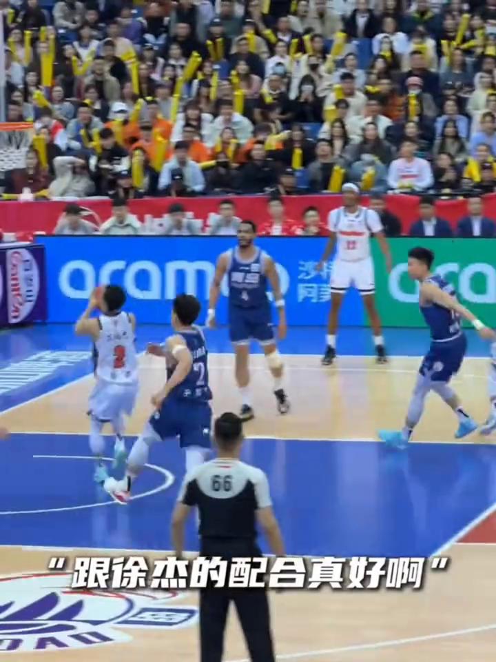 18岁的王洪泽迎来生涯得分最高之战。小虎王洪泽的生涯之夜，本场22分8篮板4助