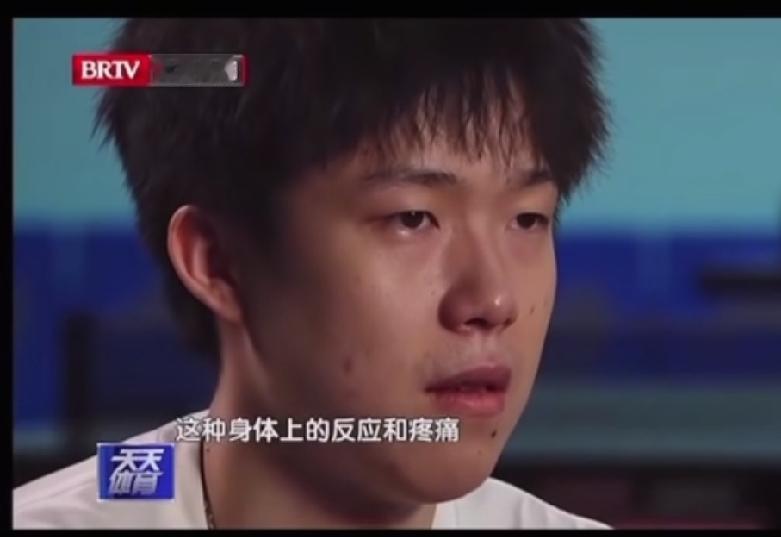 怎么能没有遗憾呢，采访时，楚钦说，头一天的比赛完了，要检测兴奋剂性，兴奋剂检测完