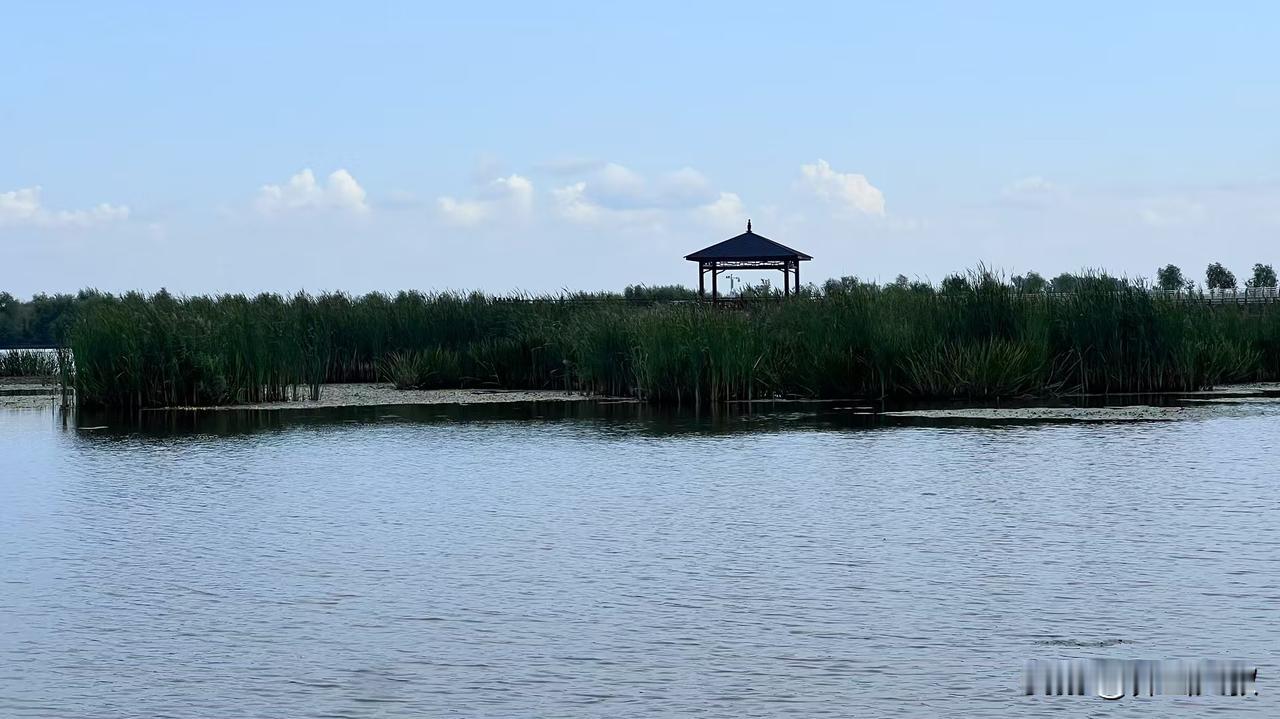 《道德经》说：“知人者智，自知者明。”机敏的人，善于忖度别人；智慧的人，懂得分