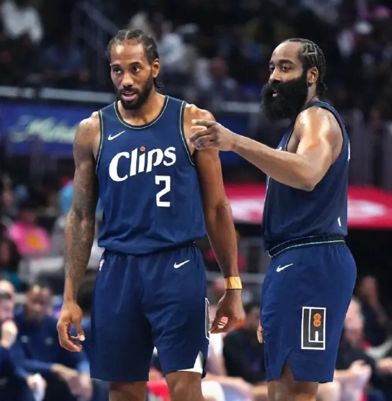 快船3连胜！真要开始北伐了？12月21日，快船103-88湖人，赢15分