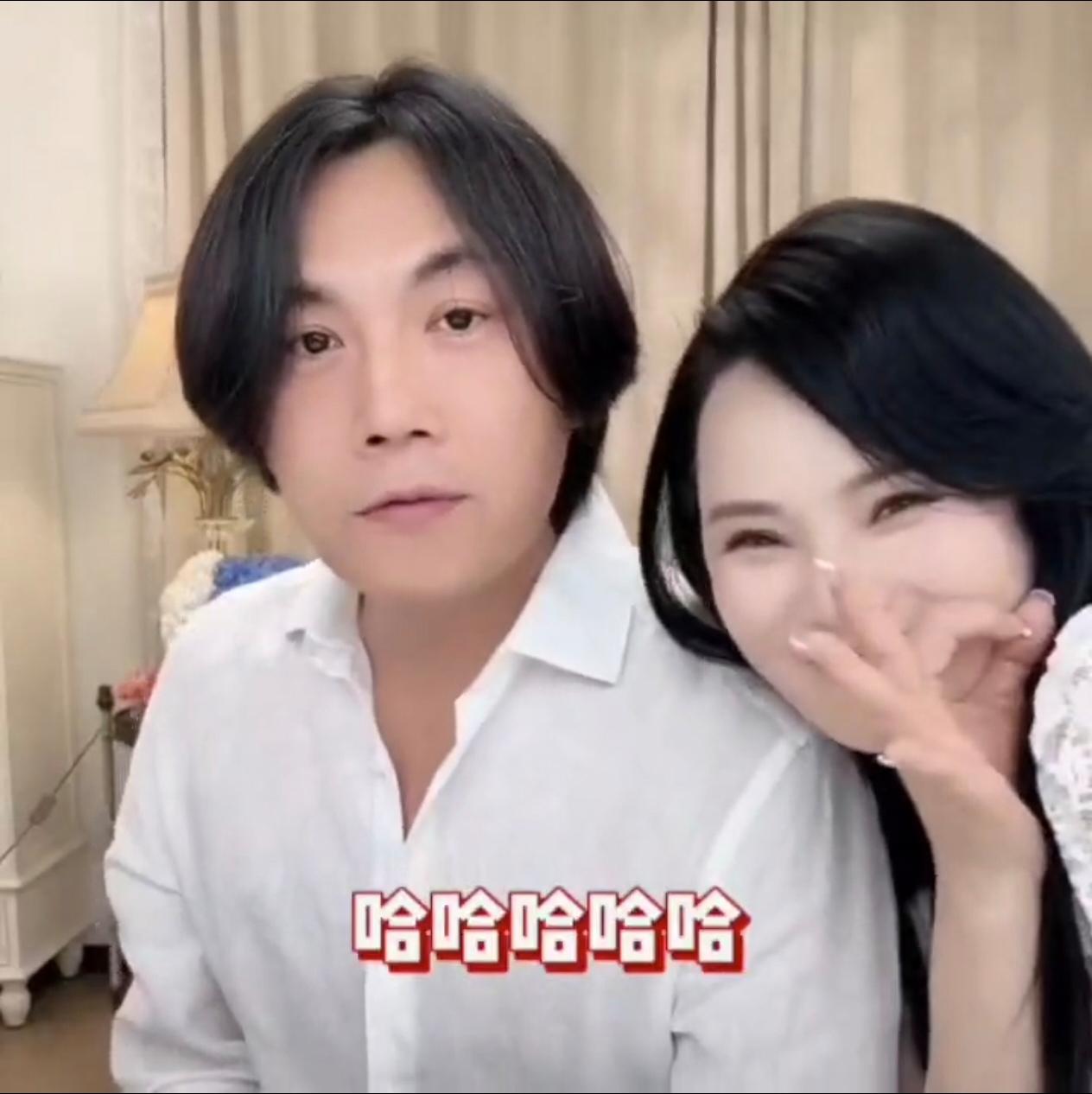 秦昊做客直播间，说了什么，把伊能静吓得赶紧阻止他伊能静，这位娱乐圈的资深艺人，