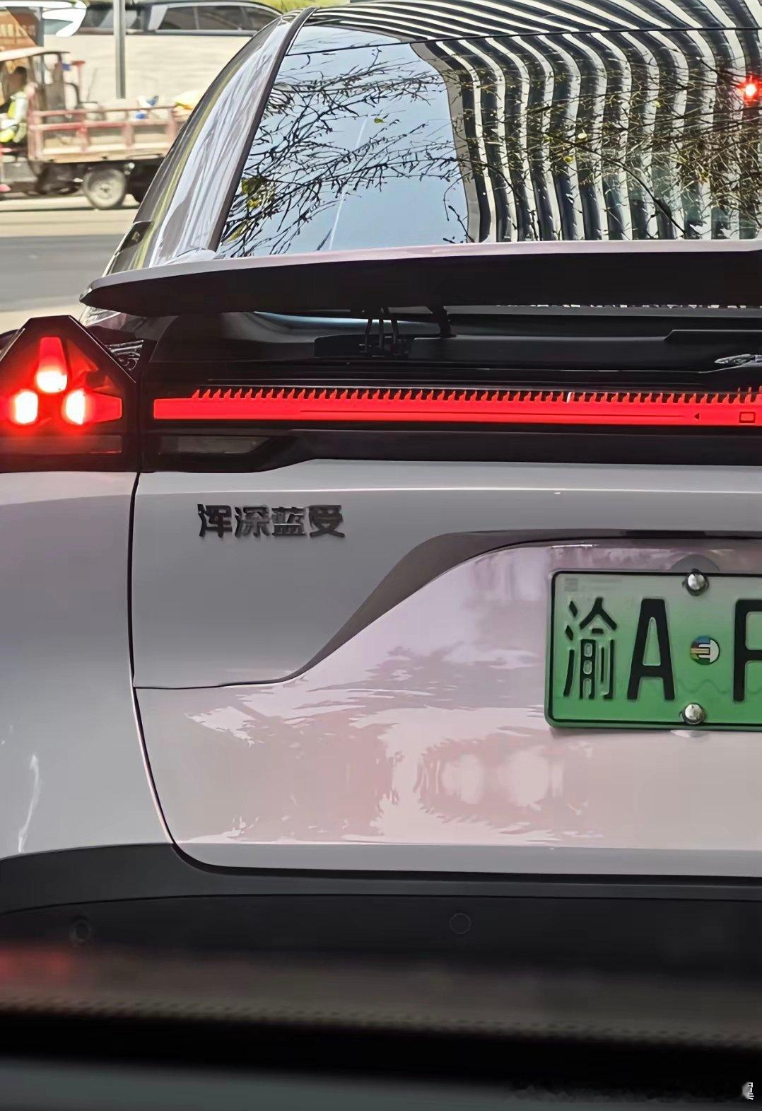 后车看了都会心一笑