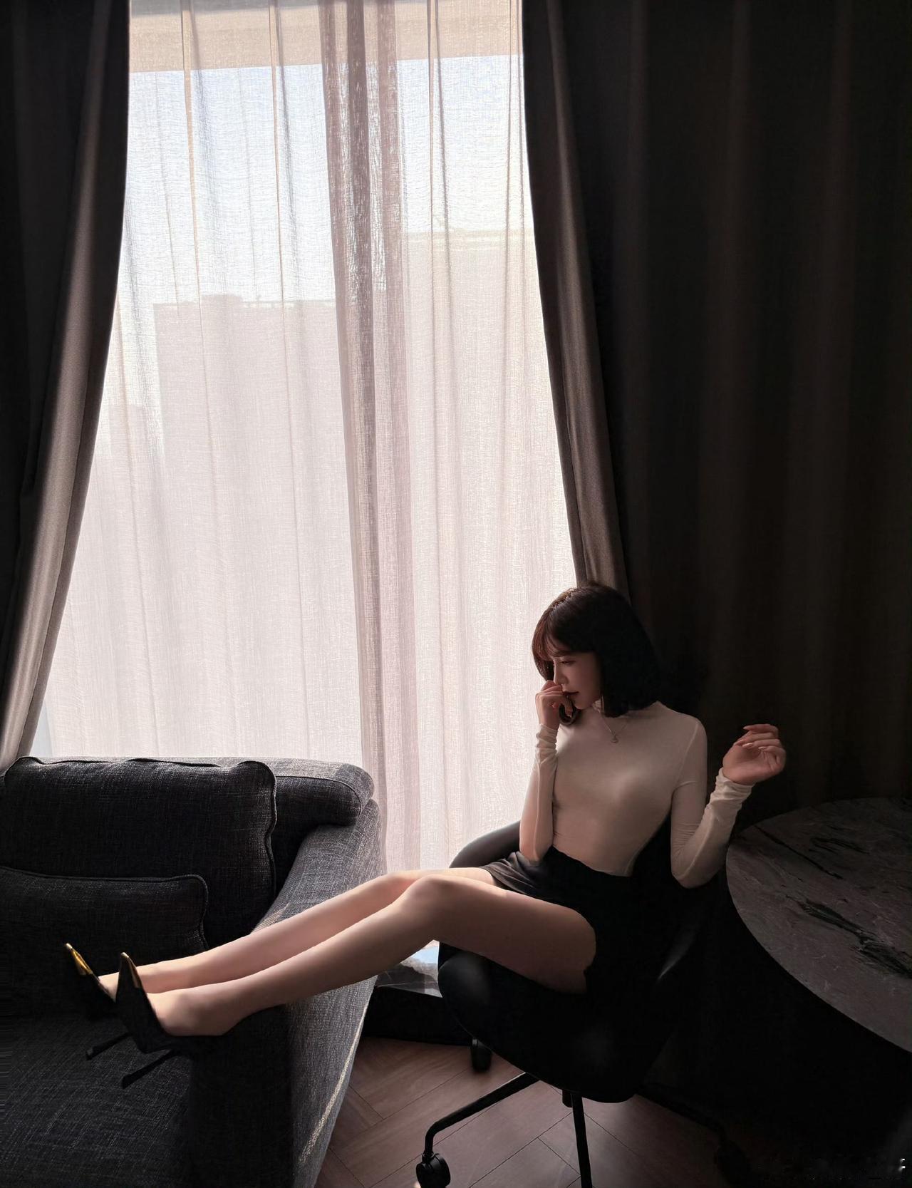 比美貌先来的是扑面而来的性感