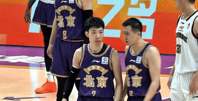 北青: 在两大主力都不在场的情况下, 北控男篮取胜非常不易