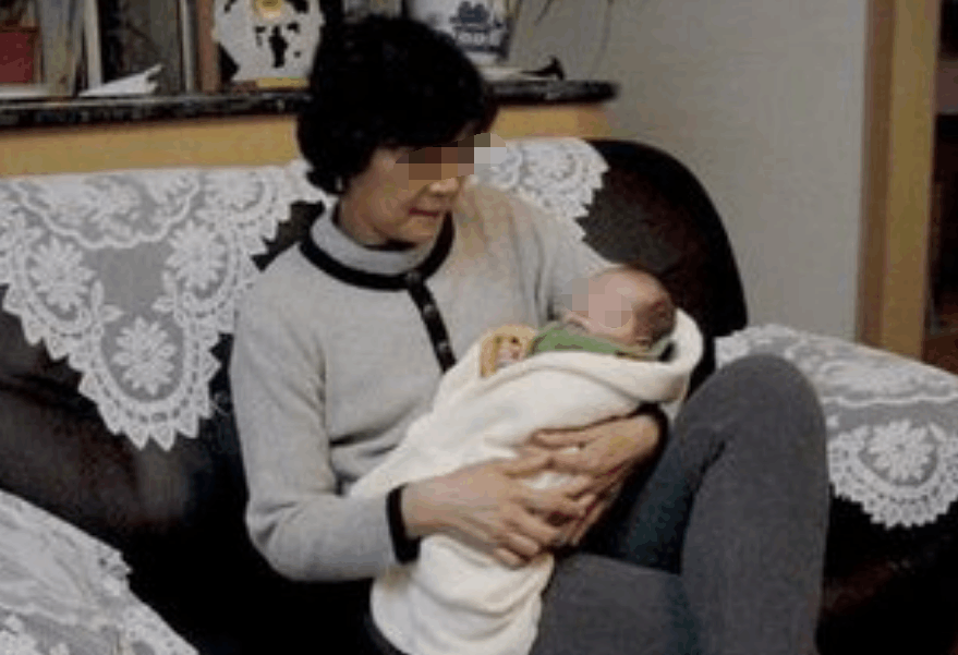 发现宝宝瘦了好多, 发现婆婆这种行为, 还得意的认为省钱了