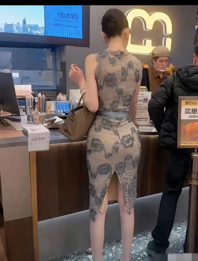 钱真是个好东西成年男人最应该做的事就是狠狠赚钱