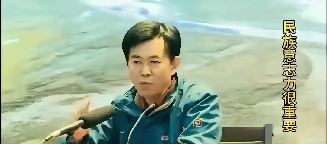 戴旭的笔可能要停了！不是他讲得不对，那些“C形包围”的预警、4000公里安全防