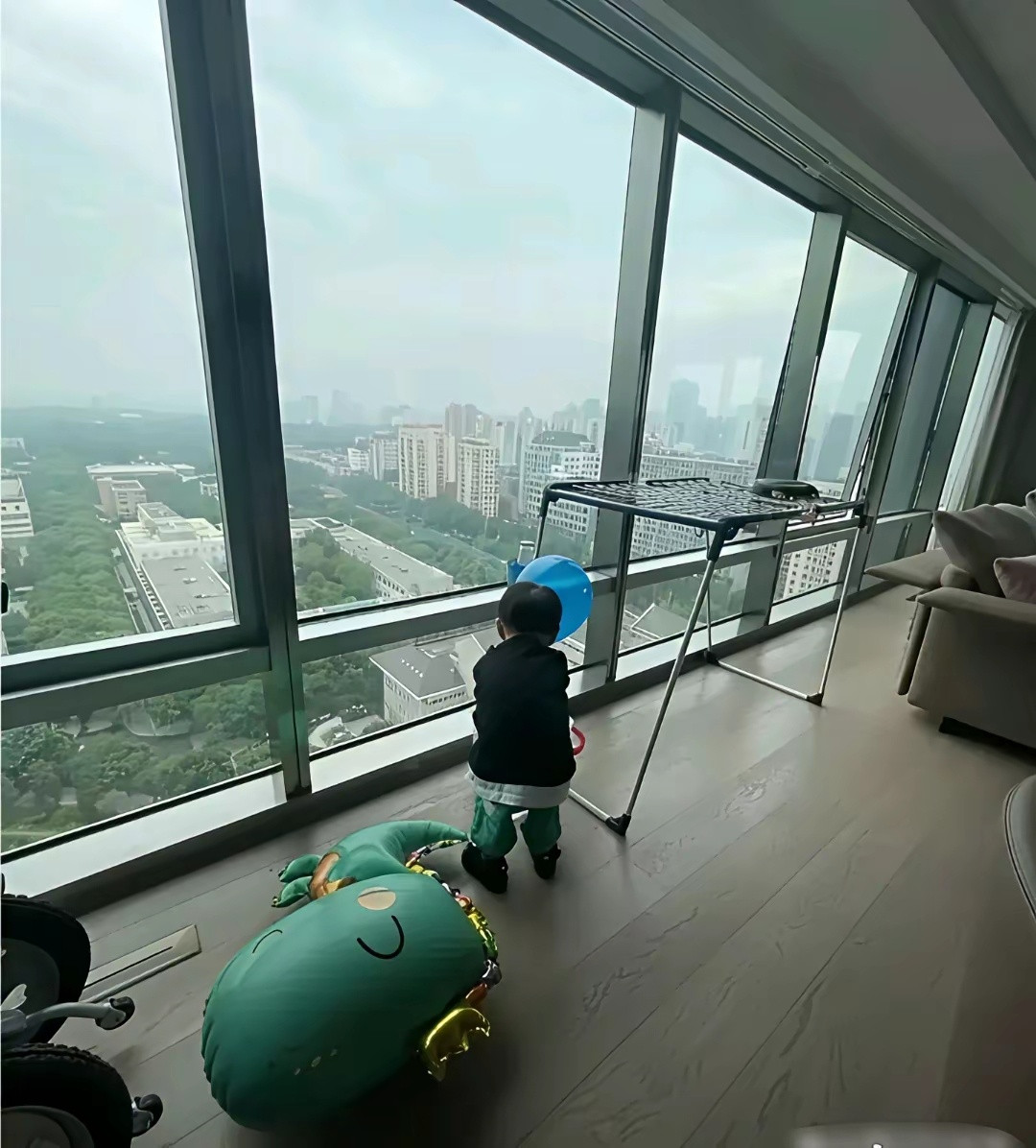 沈腾这富炫的，我竟无言以对！