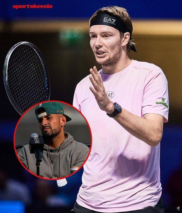 【克耶高斯回应一质疑你们觉得他能代表男球员吗？】布勃利克曾表示，克耶高斯不是他