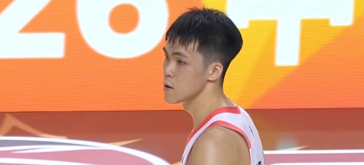 庞峥麟大爆发，31分5板8个助攻3个3分球，但主队遗憾输球。4月4日这场江苏德