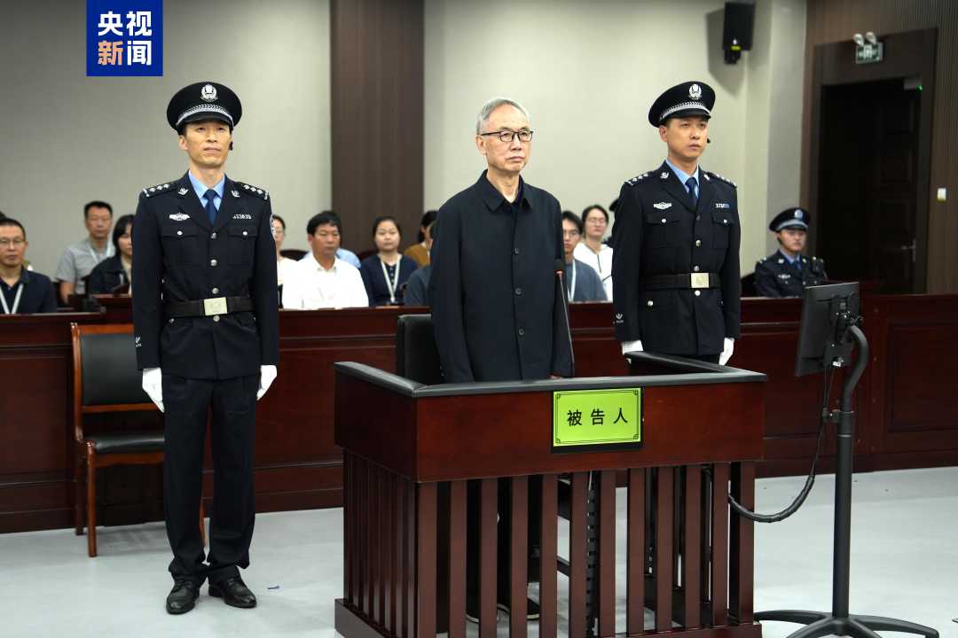 江西省政协原副主席胡幼桃受贿案一审被判十三年