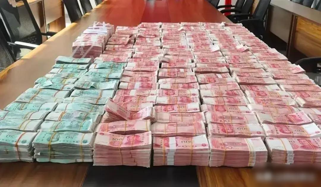 “2030万不翼而飞！”山东烟台，70多岁的老太太听信行长“高息”诱惑，分16笔