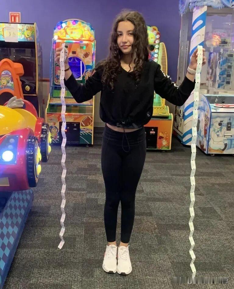 墨西哥少女葬礼现异常，母亲秘密手术引争议，死亡证明藏玄机墨西哥杜兰戈州一个1
