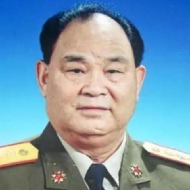 1992年北京，一纸职务变动通知，背后藏着怎样的跌宕故事？1992年3月的北京