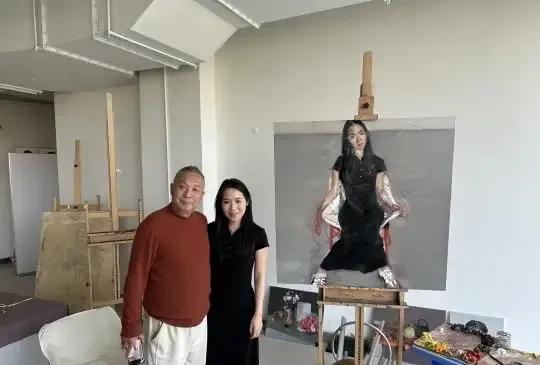 这幅画是不是有一点点的诡异？我之所以转行到摄影圈，很大程度上，我对大幅画布产生