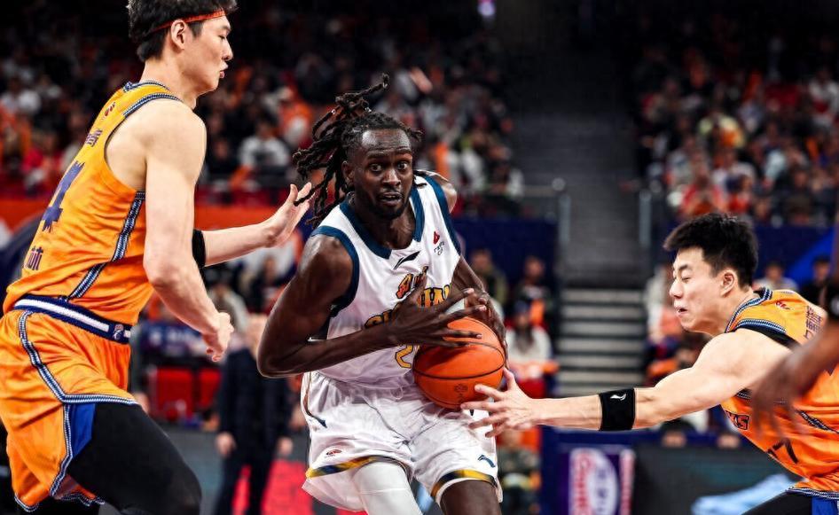 CBA彻底乱套了？直接摆烂全华班出战？0胜23负垫底联盟，四川男篮在CBA第