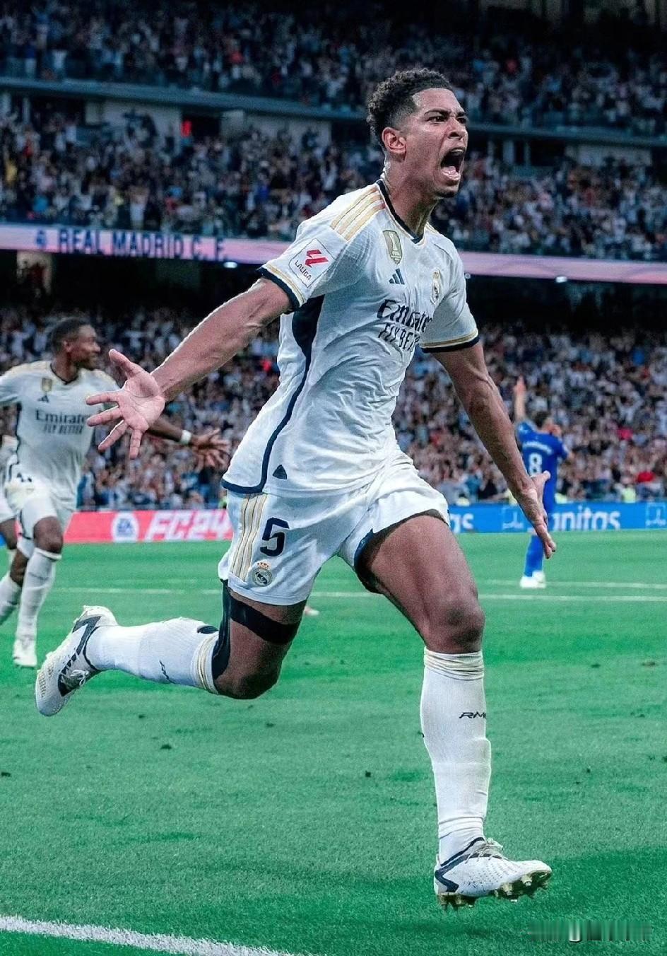 昙花一现，贝林厄姆身价继续下跌只剩1.4亿欧元了！刚刚，《德国转会市场》更新