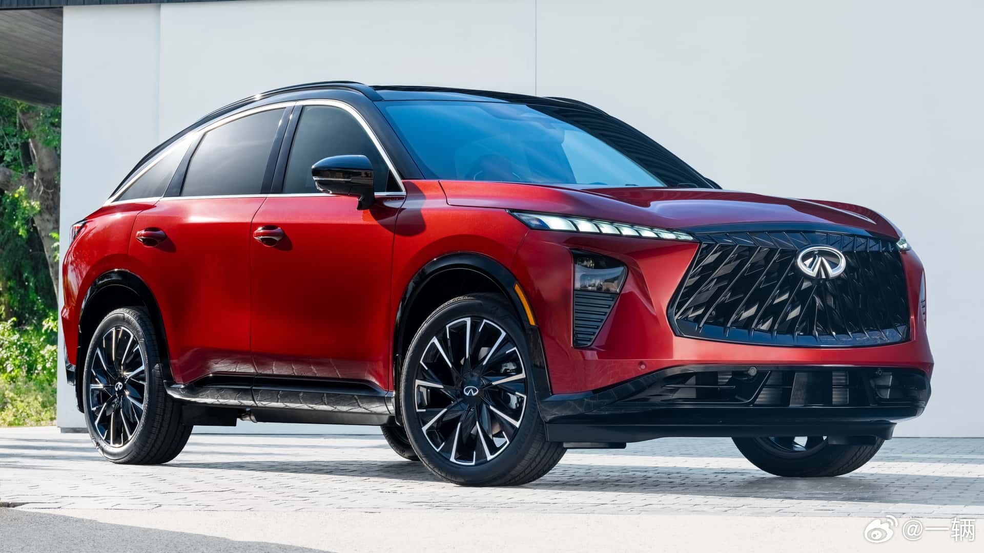 英菲尼迪全新的QX65终于有了点当年FX出来时候的惊艳！