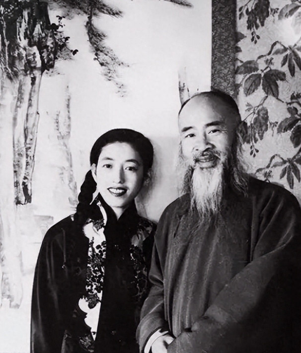 1921年，一个富商在张大千那里买了一幅画，回家之后发现是赝品。可富商没有生气，