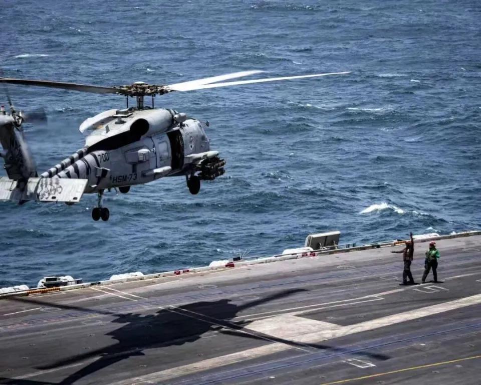 不到一个小时,连摔两架飞机,这是非常严重的AAA级事故!很多网友直接反应就是