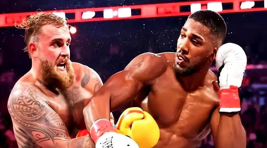 下巴裂成两截时，他在绕着拳台跑步。第六回合，约书亚的四记重拳凿碎了杰克·保罗的