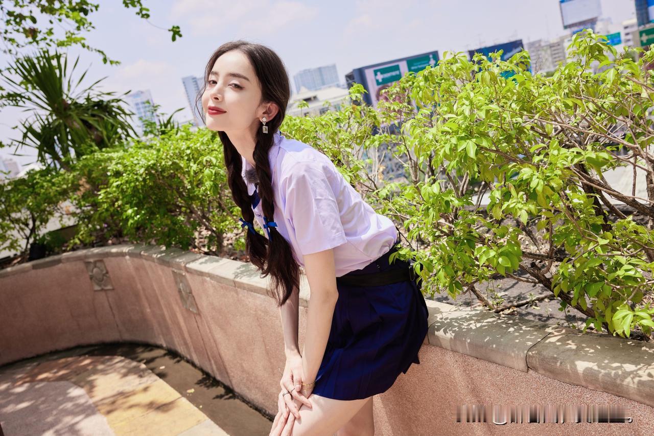 古力娜扎娜扎美晕了