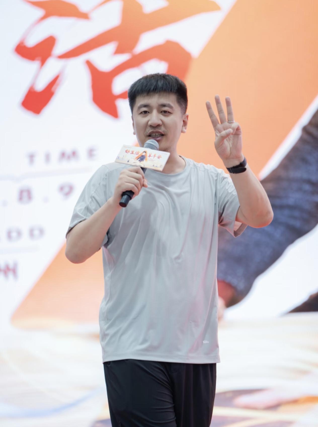 张雪峰说过一句话我特别认同：你叫孩子好好读书，他听不懂，你要这样跟他说： 张